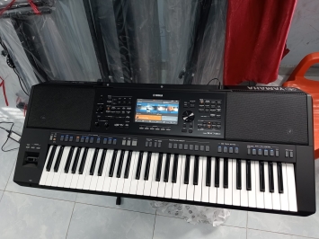 Bán đàn Yamaha PSR sx720 like new giá rẻ tại Huyện Bình Chánh TPHCM