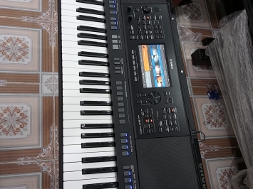 Bán đàn organ Yamaha PSR sx720 cũ giá rẻ tại Huyện Bình Chánh TPHCM