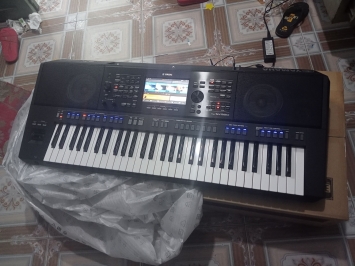 Bán đàn organ Yamaha PSR sx920 cũ giá rẻ tại Huyện Bình Chánh TPHCM