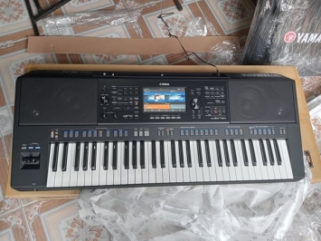 Bán đàn organ Yamaha PSR sx720 qua sử dụng giá rẻ tại Huyện Bình Chánh TPHCM