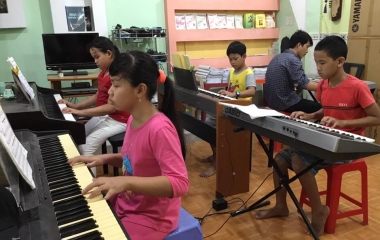 Dạy đàn  piano từ cơ bản đến nâng cao cho trẻ em tại Quận 12, Huyện Hóc Môn, Huyện Củ Chi, TPHCM
