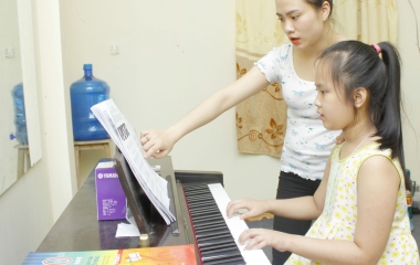 Dạy đàn piano từ cơ bản đến nâng cao dành cho trẻ em. Trung tâm ở đường Nguyễn ảnh Thủ, Quận 12 Tp. 