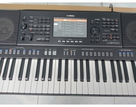 Đàn organ Yamaha PSR sx920