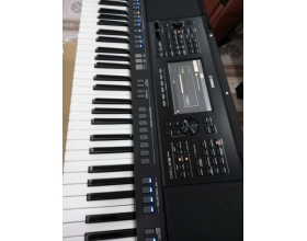Đàn Organ Yamaha PSR-SX720