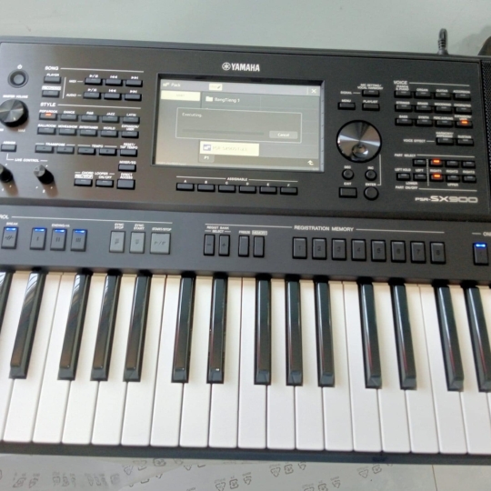 Bán đàn yamaha psr sx900 like new nguyên zin 100% giá rẻ nhất thị trường VIỆT NAM