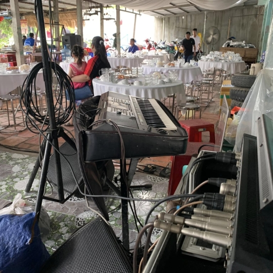 Dạy chơi đàn organ keyboard đám cưới bao ra nghề chơi show chuyên nghiệp, dạy miễn phí