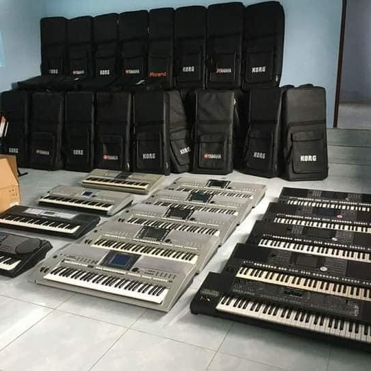 Tặng nhiều bộ Sample dữ liệu Đàn KURTZMAN sv800, k360, k350, k250... chơi show chuyên nghiệp