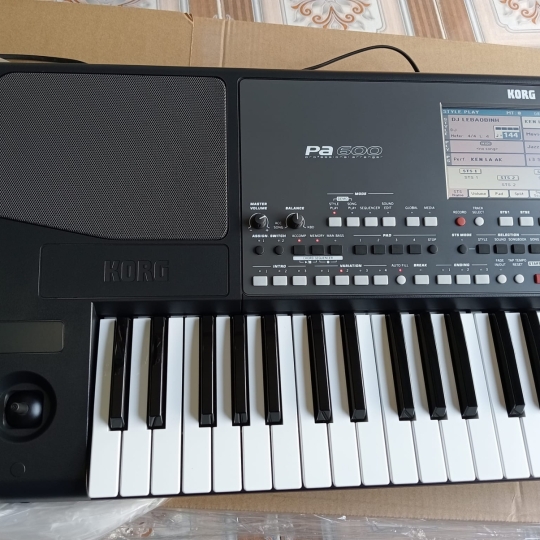 Bán thanh lý đàn Korg pa600 mới nguyên thùng giá SIÊU RẺ  