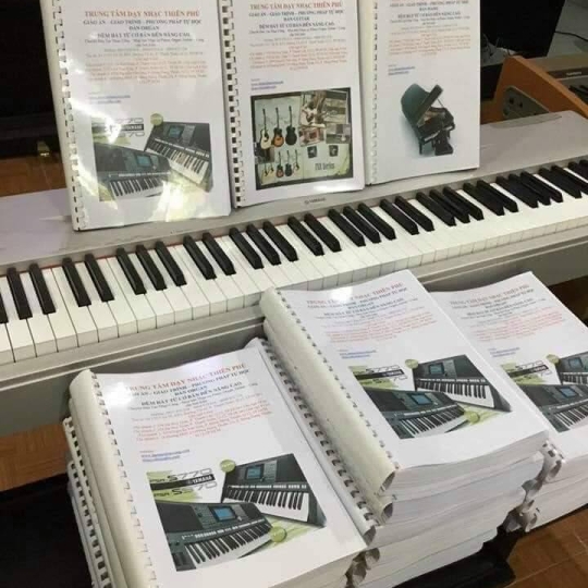 Dạy chơi đàn organ keyboard đám cưới bao ra nghề chơi show chuyên nghiệp, dạy miễn phí