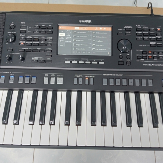 Đàn organ Yamaha PSR sx920