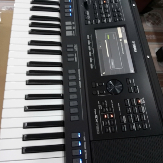 Đàn Organ Yamaha PSR-SX720